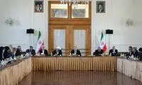 تصویر لبخند عراقچی و آقاتهرانی به یکدیگر در مجلس!
