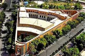 این شاهکار معماری اهواز سزاوار چنین سرنوشتی نبود!