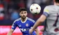 جشن قهرمانی مدافع پرسپولیسی با لباس آبی!