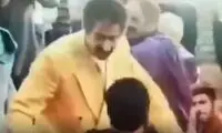 رقص بانمک بازیگر معروف در یک عروسی قدیمی