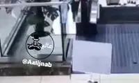 لحظه سقوط وحشتناک یک پسربچه از پله برقی