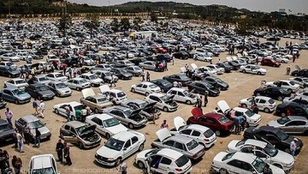 فشار ریزش قیمتها در بازار خودرو سنگین شد