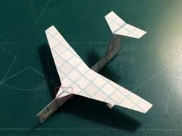 ترفند جالب برای ساخت بهترین هواپیمای کاغذی جهان