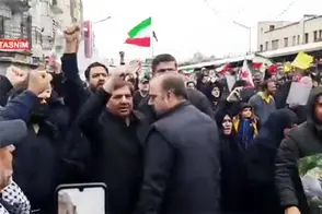 حضور محافظین مخبر در راهپیمایی امروز جلب‌توجه کرد