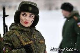 صحنه هولناک اصابت گلوله به زن نظامی در روسیه 