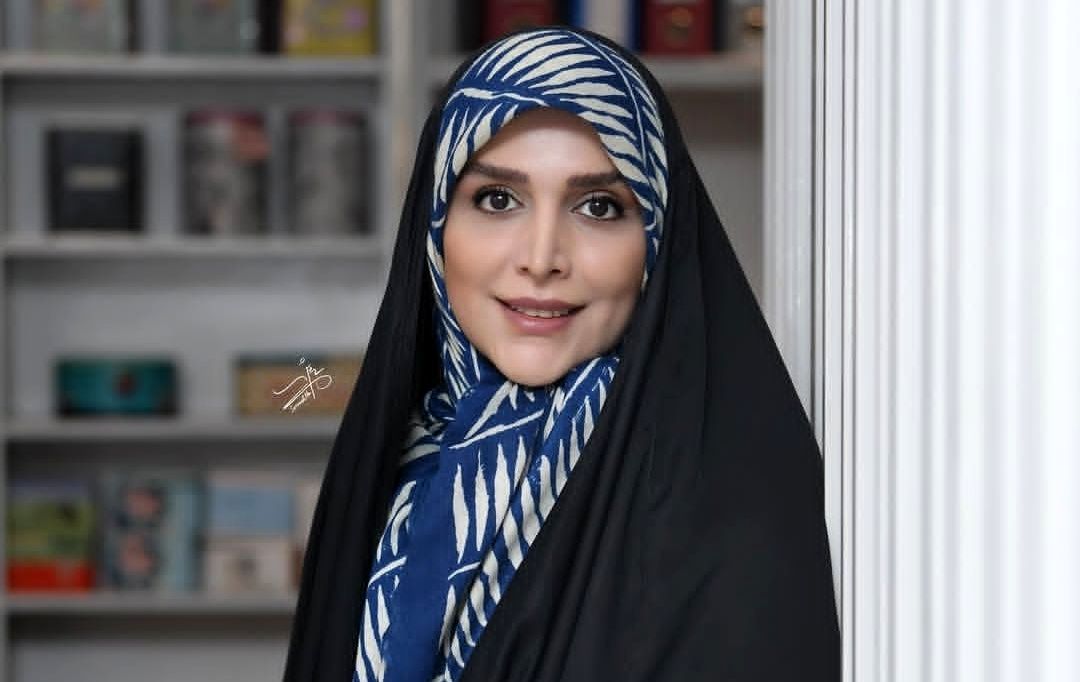 قاب بامزه از مژده لواسانی و پدربزرگش