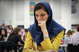 عکسی از ازدواج ورزشکار زن ایرانی در خارج