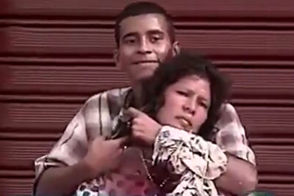 لحظه هدشات گروگان‌گیر توسط تک‌تیرانداز پلیس