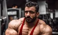 آقای هادی چوپان، گرگ ایرانی، از هیکلت خجالت بکش!