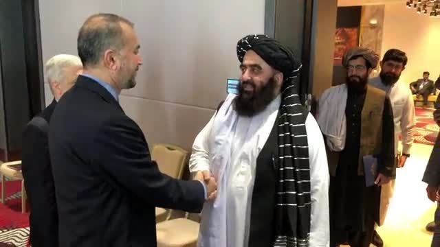 برخورد گرم امیرعبداللهیان با وزیر خارجه طالبان