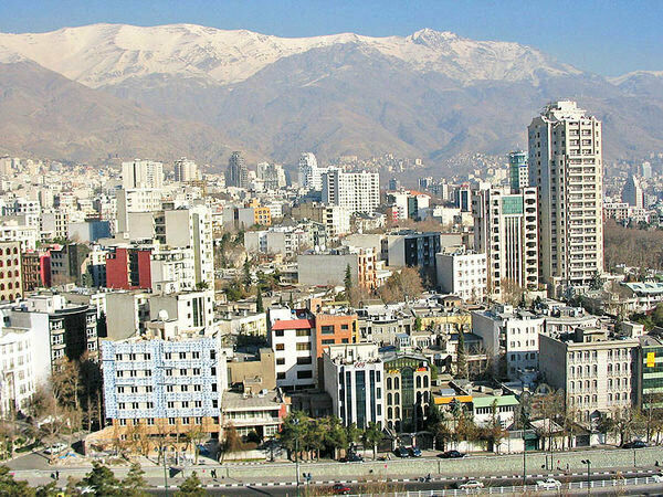 جاماندگیِ بازار مسکن شمال تهران از جنوب!