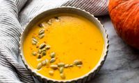طرز تهیه سوپ کدو حلوایی؛ سوپ خوشمزه فصل پاییز