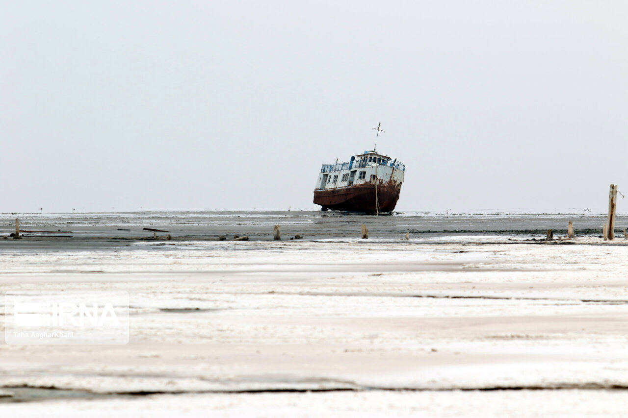 ‏دریاچه‌ ارومیه تعمدی خشکانده شده است؟! 