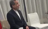 عراقچی و همتی تماشاگر بازی ایران و بلژیک شدند