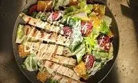 طرز تهیه اصلی و کلاسیک سالاد سزار