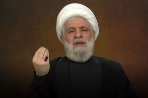 دبیرکل حزب‌الله لبنان با لباس نظامی ظاهر شد