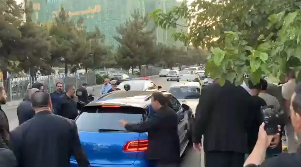 پورشه آبی‌رنگ علی دایی خبرساز شد
