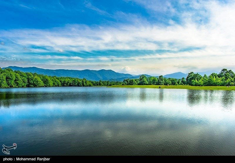 زیبایی حیرت‌انگیز دریاچه‌‌‌ای در رشت را ببینید