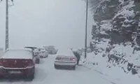 گرفتار شدن مسافران نوروزی در جاده چالوس