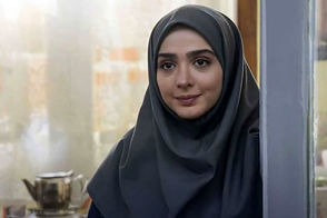 قاب پربازدید مژده لواسانی با یاسمن لحظه گرگ‌ومیش