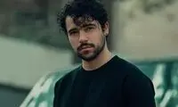 درخواست متفاوت یک اکانت توئیتری از شروین حاجی‌پور
