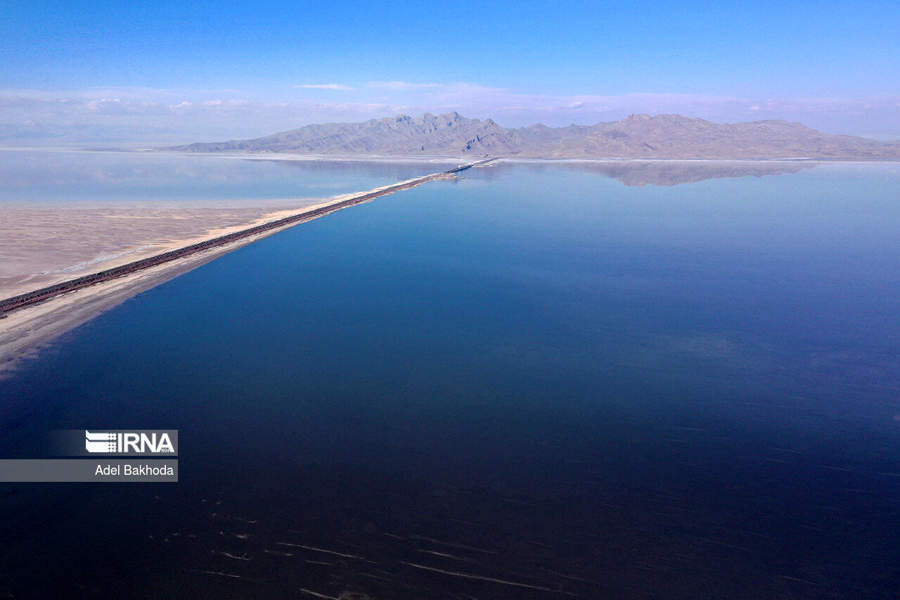 با دیدن این ویدیو از دریاچه ارومیه قطعا بغض می‌کنید!