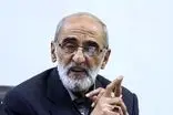 شریعتمداری: سر ترامپ را می خواهیم!