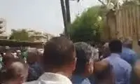شعار بازنشستگان علیه مصوبه دولت رئیسی 