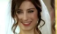 تیپ زیبا و شیک بازیگر زن سریال عشق ممنوع 
