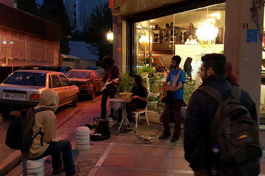 سوپاپ اطمینان حکومت را در مرکز تهران کشف کرده‌اند