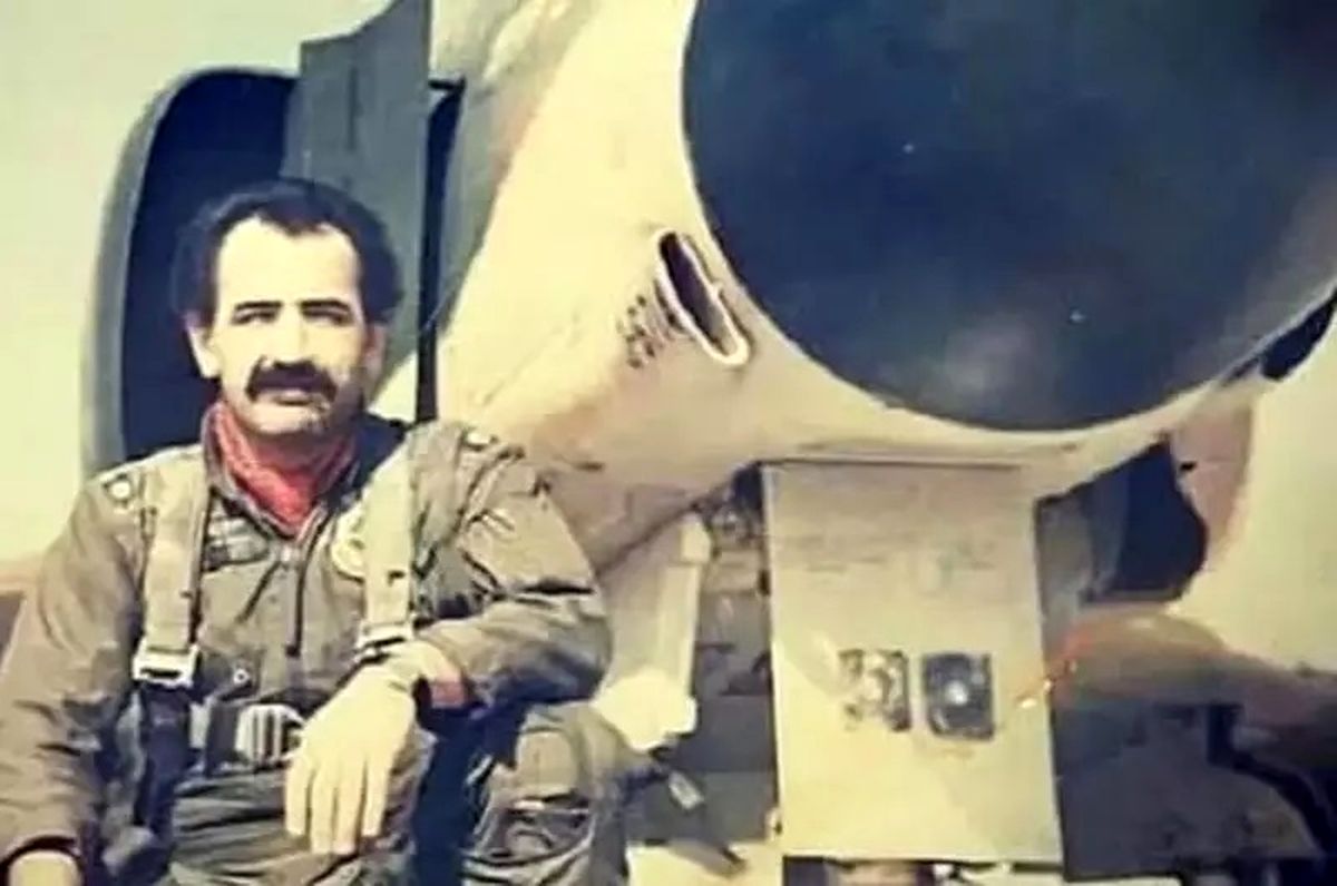 محمود اسکندری؛ خلبانی که در جاده کشته شد