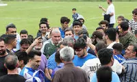 مدافع استقلال برای این عکس باید تا ابد محروم شود!