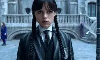 یک دختر 16ساله مشهور از خانه تازه و صورتی‌اش بیزار است!
