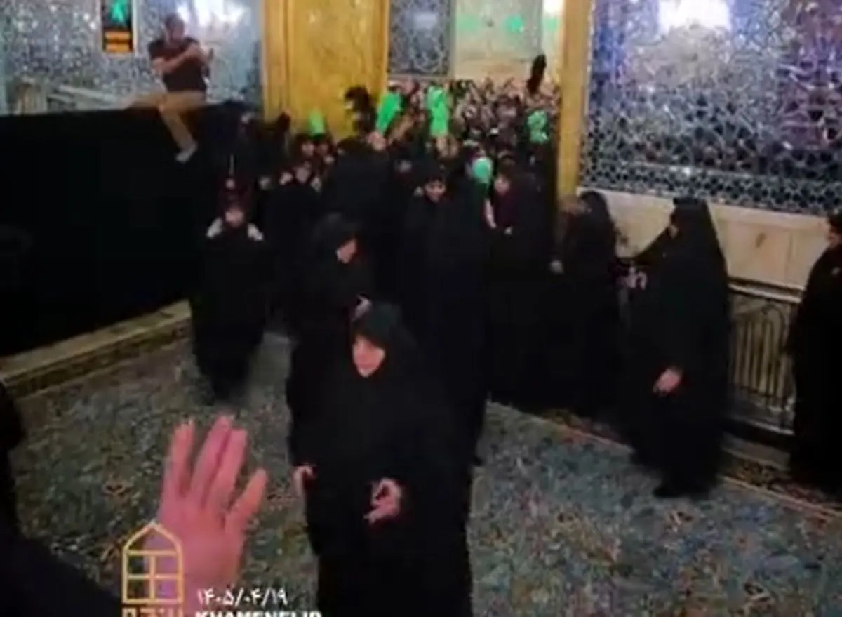 ورود زائران برای زیارت مزار رهبر شهید انقلاب