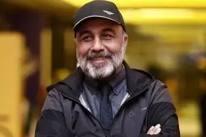 چند شات تازه و تماشایی از رضا عطاران در قلب رشت