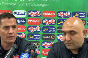 سرمربی پرسپولیس دستیارانش را معرفی کرد