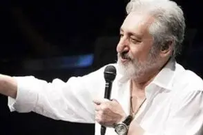 حرکت سیاسی اِبی در کنسرت استانبول جنجالی شد