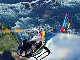 لحظه‌ای رویایی از پرواز بر فراز آبشار نیاگارا