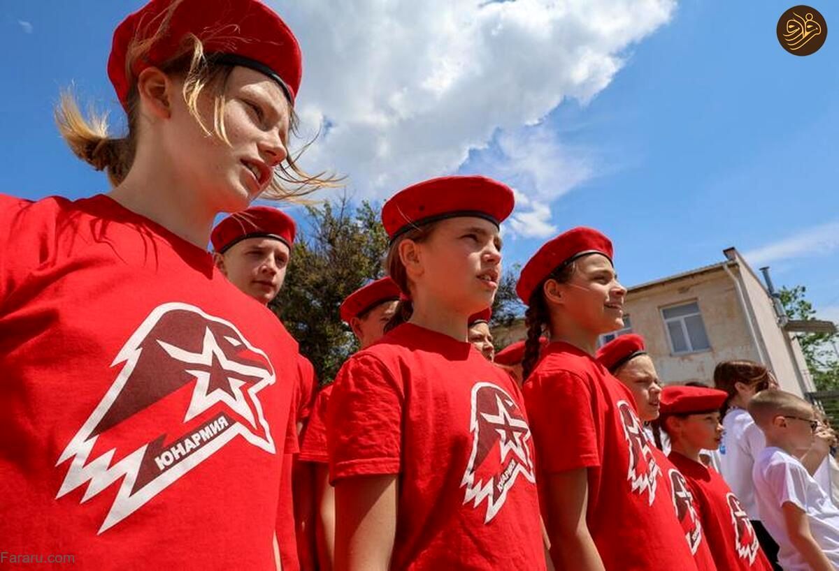 آموزش نظامی به دانش‌آموزان روس