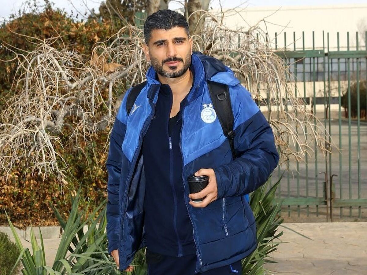 دهنکجی یک ستاره به تیم استقلال