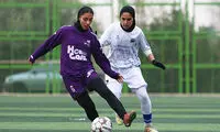 از آستین بالا زده و موی بیرون زده زنان عکس نگیرید!