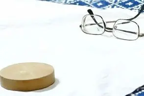 بخشی از سجاده رهبر شهید انقلاب هنگام ترور
