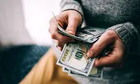 کاهش قیمت دلار، رکورد دو ماهه را شکست