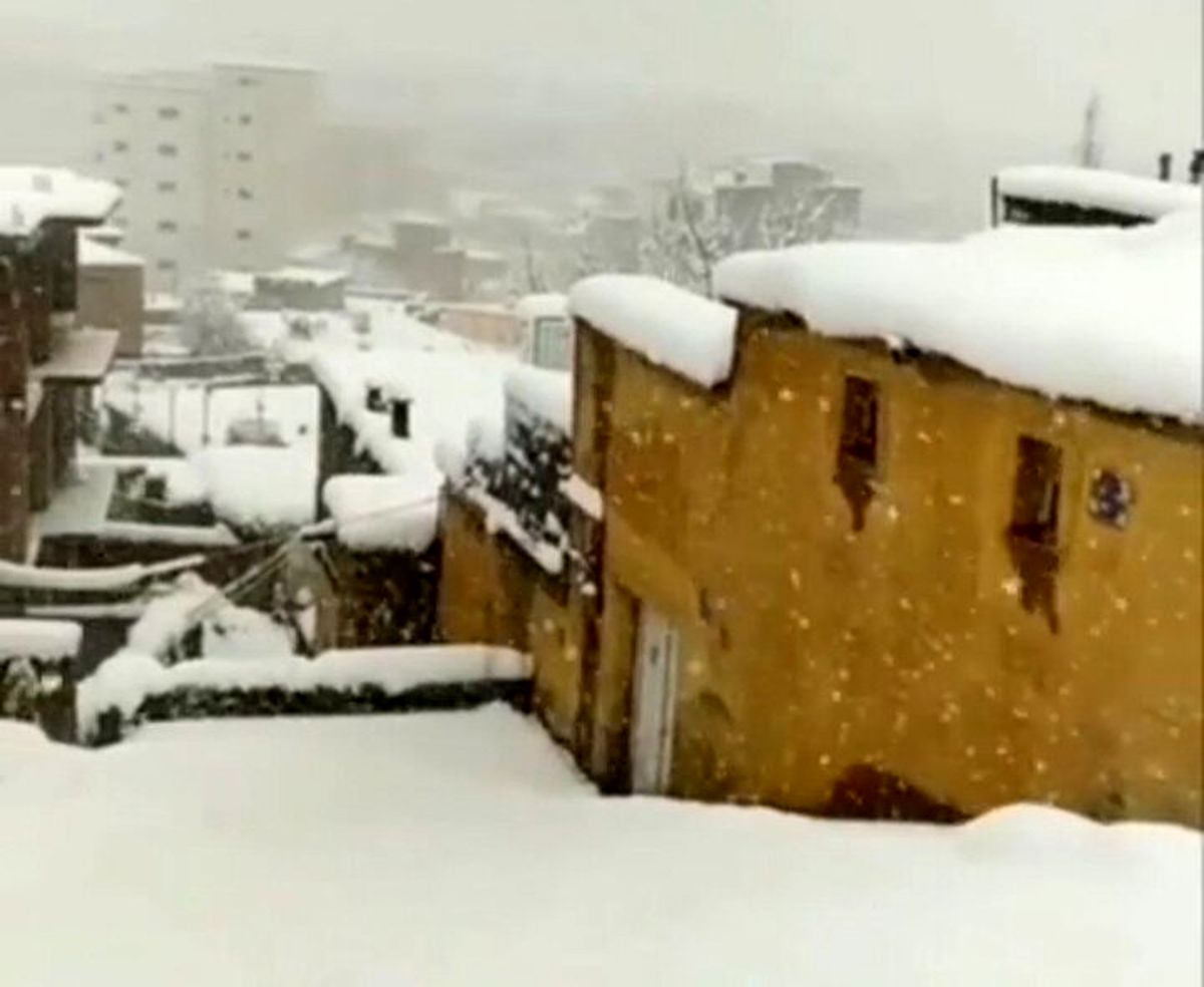 بانە برای سومین بار شاهد برف سنگین شد