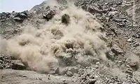 اولین ویدیو از لحظه هولناک ریزش کوه در هراز
