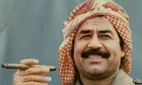تصویر «صدام» در حال نماز خواندن در حرم امام هادی