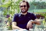 کافه آقا افشاریان در مرکز تهران پرچمدار زندگی شده است