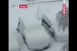 دفن خودروها زیر برف سنگین در روسیه