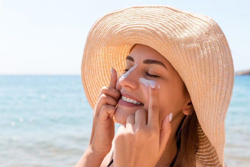 کرم ضد آفتاب تا چه مدت از پوست محافظت می‌کند؟