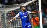 گلزن شهرآورد در تمرین استقلال